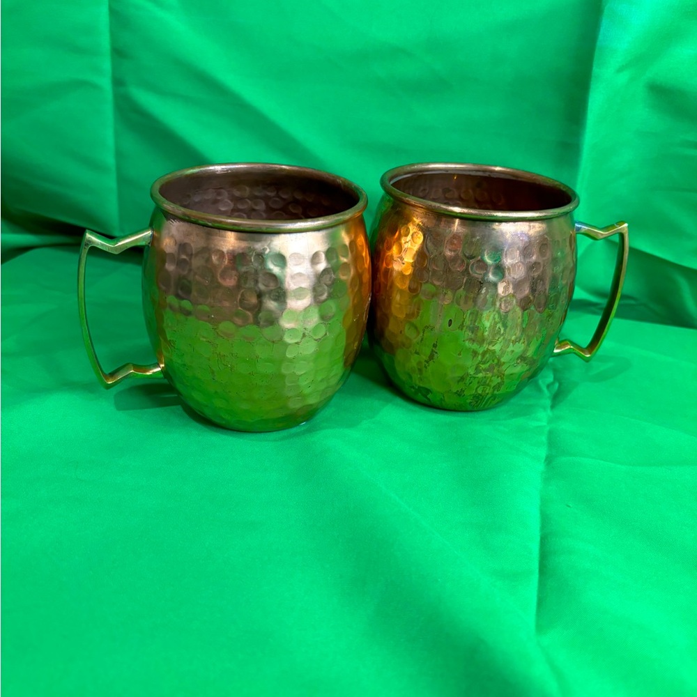 (2) Moscow mule solid copper mugs.